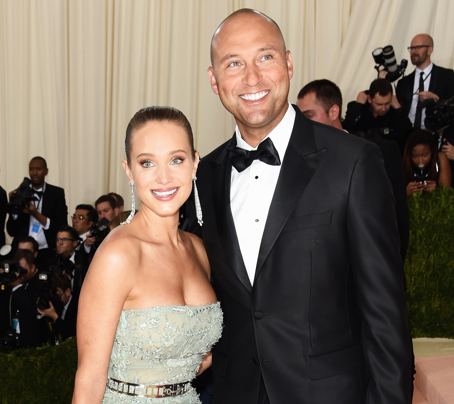 Hannah davis derek jeter 67df4f73 a705 4062 876f b910e74a6597