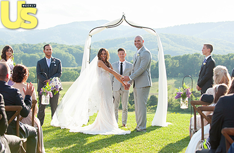 Jana Kramer and Michael Caussin at altar