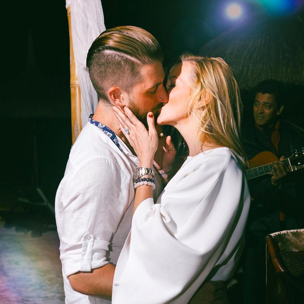 Katie Cassidy engaged