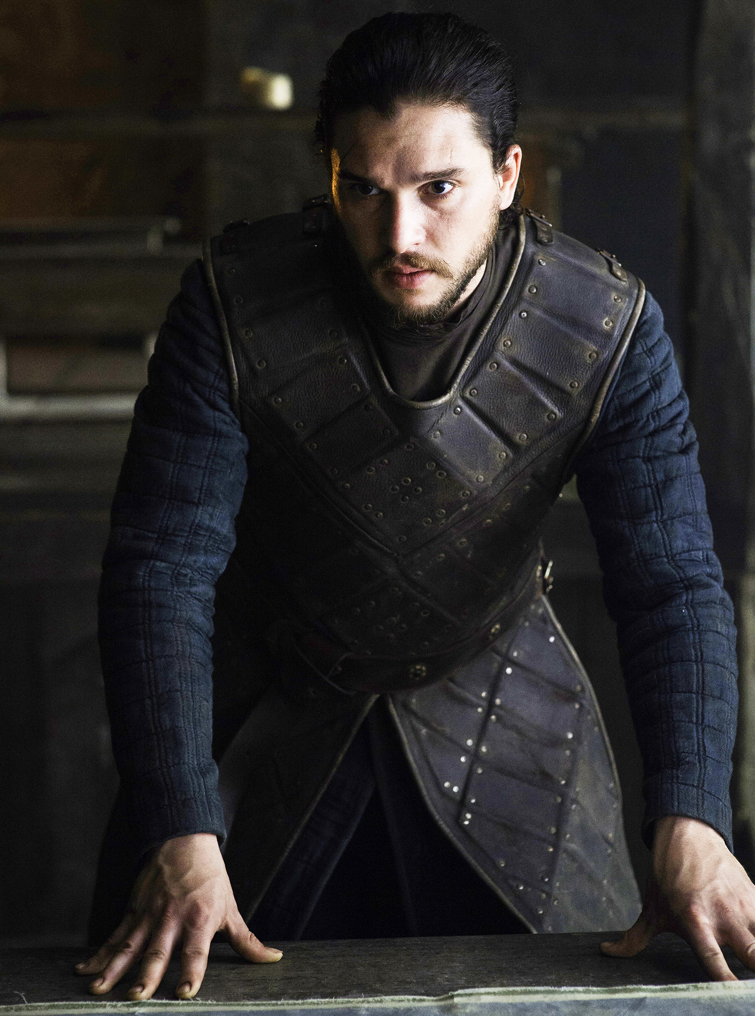 Kit harrington 31233032 31eb 4290 9a2f 5fe90363b5de