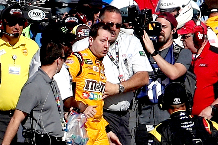 Kyle busch zoom aea777e3 e5b7 47ad 8da0 cf7bdabf3b30