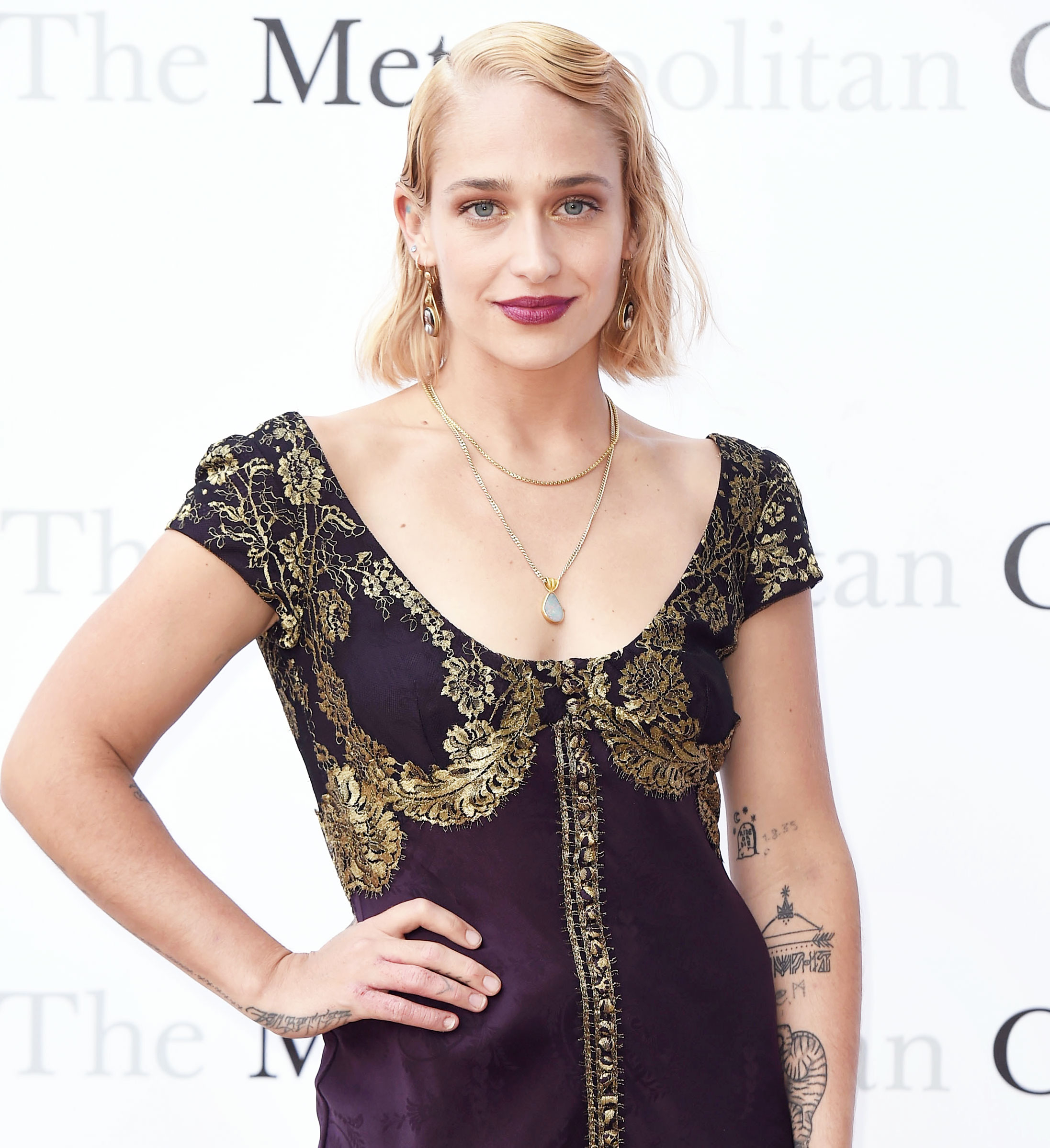 Lead fb1770c6 9c6a 47cb 8e21 30ddaf1b5d23