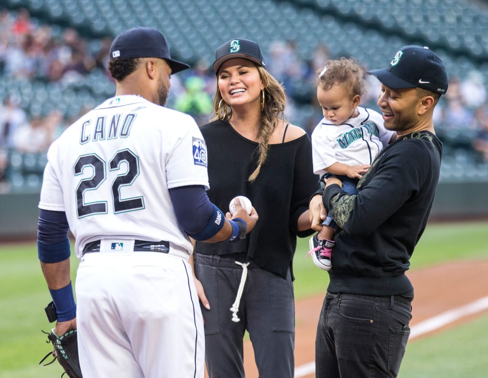 Chrissy Teigen, John Legend help Luna Stephens