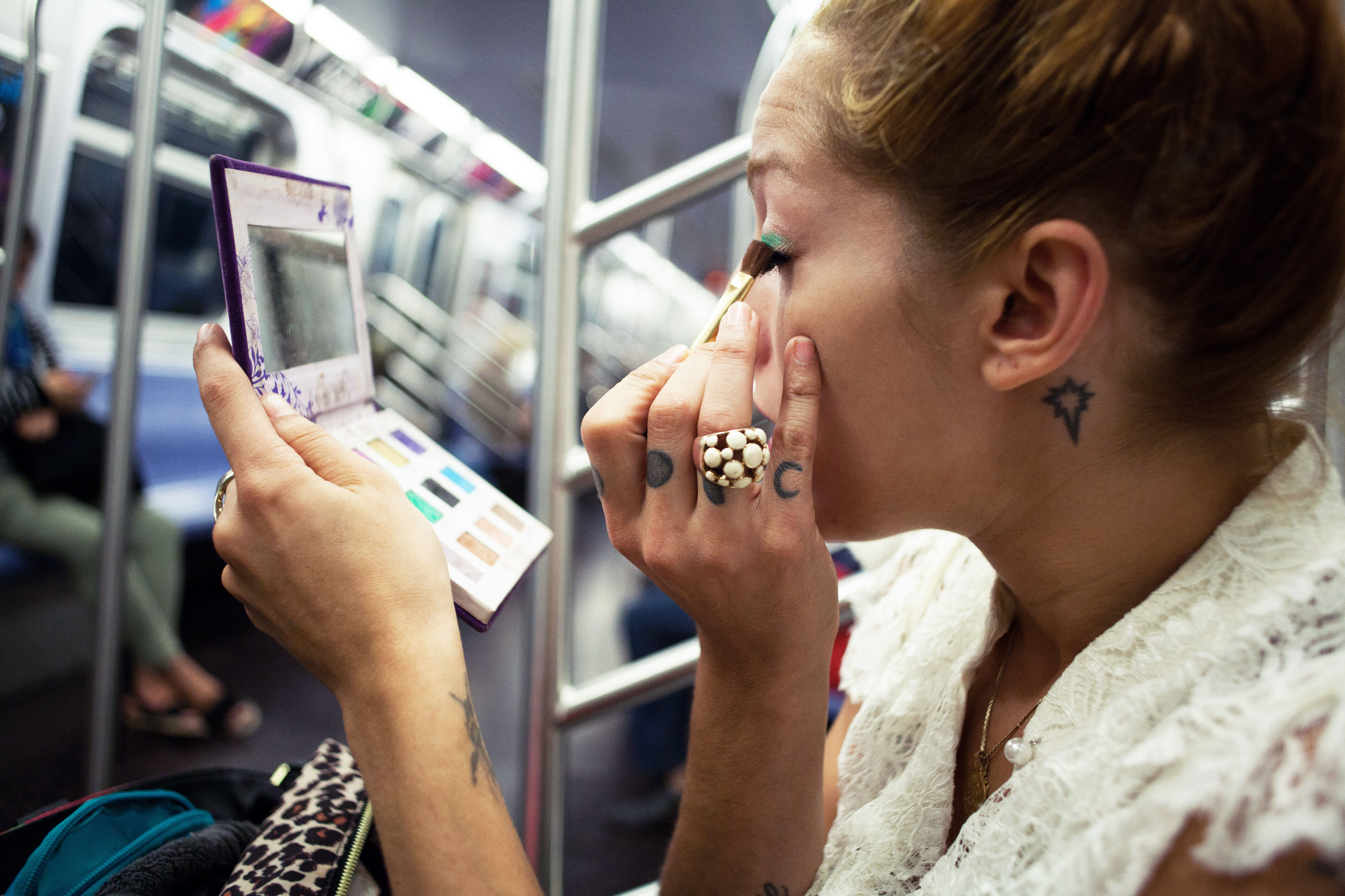 Makeup 19f627cc 9aa1 4456 b04a 4f1032350c3f