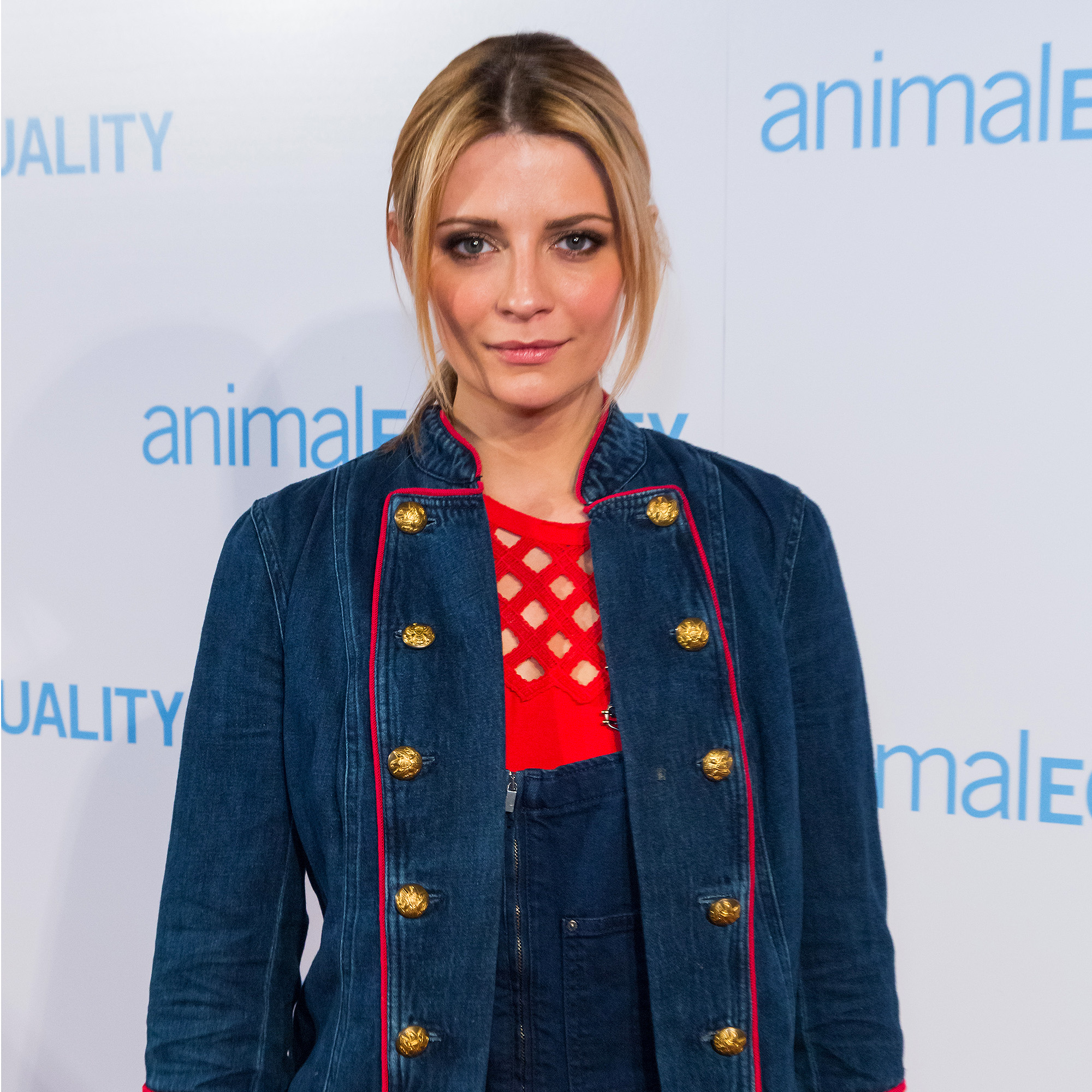 Mischabarton 39bfcd25 520d 4f1d 9af0 7d7f3400de75