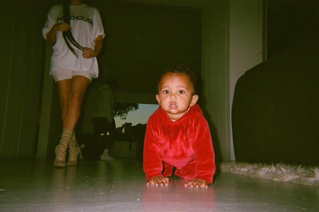 Saint west zoom 253714f3 822f 4fbf a2d7 1af7dde72540