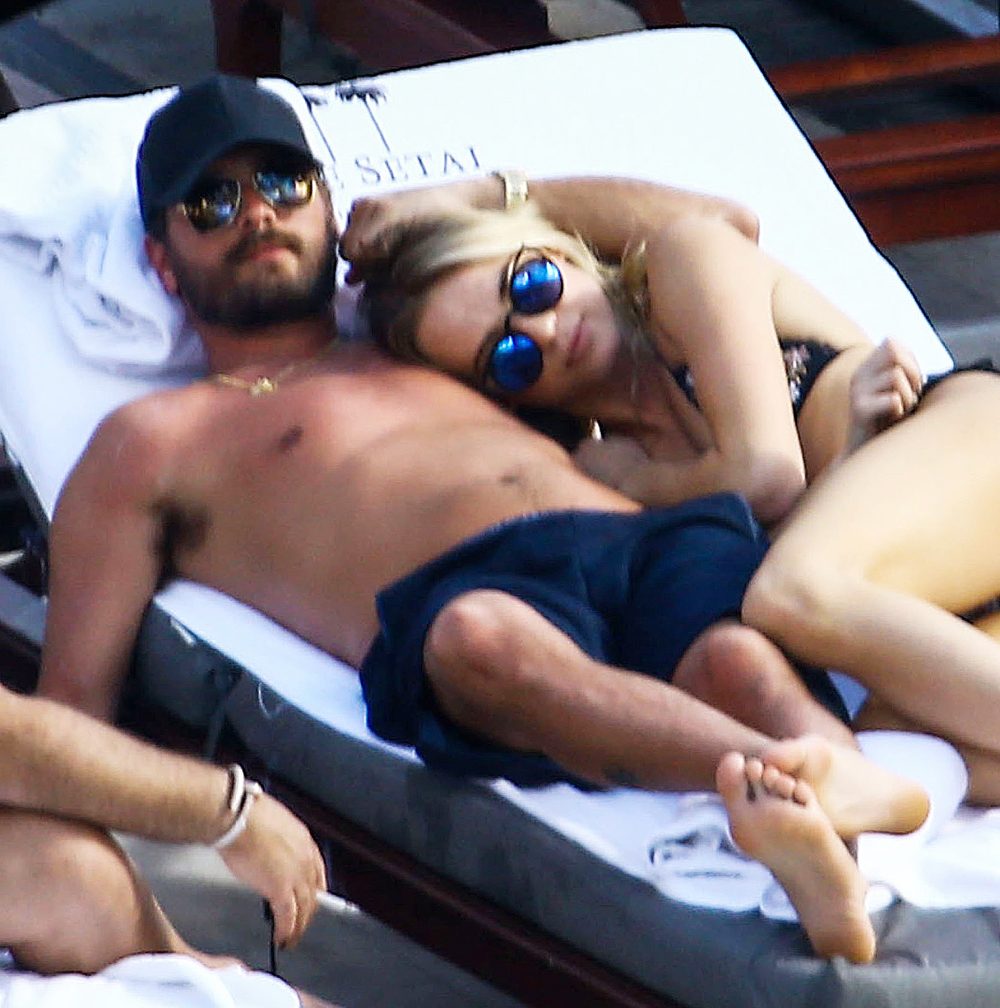 Scott Disick blonde Miami