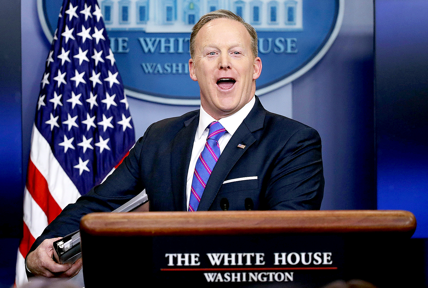 Sean spicer cb3ed89f 9513 436b b453 3b93665fe8e4