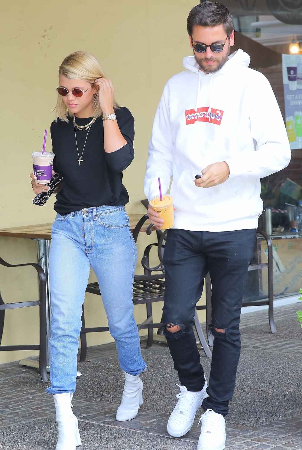 Sofia Richie, Scott Disick, Coffee, Shopping, Dating