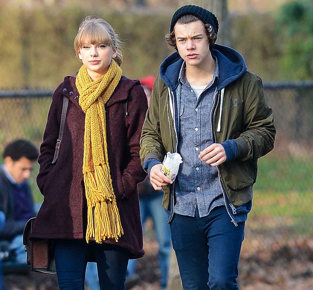 Taylor Swift and Harry Styles are seen walking around Central Park on December 02, 2012 in New York City.