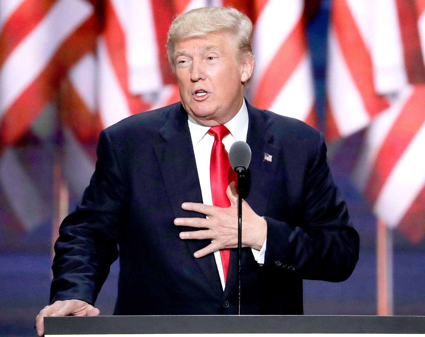 Trump zoom 99fa0532 5d5a 4370 b745 1277dd32cf35